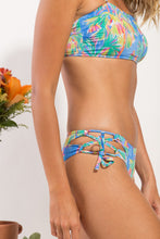 Load image into Gallery viewer, Image 04: Rio De Sol Set Set Treetop Bandeau-Reto Madrid