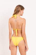 Load image into Gallery viewer, Model Back: Rio De Sol Top Top Amarelo Mel