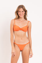 Load image into Gallery viewer, Model Front: Rio De Sol Top Top Dende Bandeau-Crispy