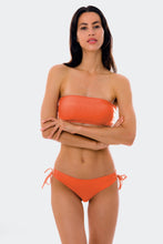 Load image into Gallery viewer, Model Front: Rio De Sol Top Top Light-Peach Bandeau-Reto