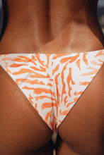 Load image into Gallery viewer, Image 12: Rio De Sol Bottom Bottom Sahari Lacinho
