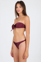 Load image into Gallery viewer, Model Back: Rio De Sol Bottom Bottom Barolo Nice-Fio
