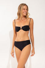 Load image into Gallery viewer, Image 07: Rio De Sol Top Top Malibu-Black Zaya
