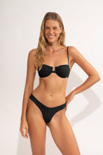 Load image into Gallery viewer, Model Front: Rio De Sol Bottom Bottom Malibu-Black Nara
