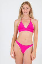 Load image into Gallery viewer, Model Front: Rio De Sol Bottom Bottom Amaranto Nice-Fio
