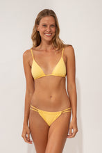 Load image into Gallery viewer, Model Front: Wednesday In Hawaii By Rio De Sol Top Top Lilikoi Ana
