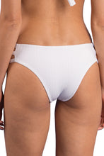 Load image into Gallery viewer, Image 07: Rio De Sol Bottom Bottom Bora-White Madrid-Trio
