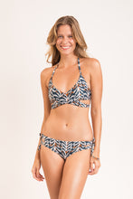 Load image into Gallery viewer, Image 09: Rio De Sol Bottom Bottom Ikat Madrid
