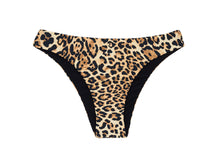 Load image into Gallery viewer, Product Front: Rio De Sol Bottom Bottom Leopardo Black Babado
