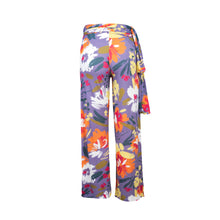Load image into Gallery viewer, Product Back: Rio De Sol Beach Trousers Garden-Flower Pants Knot
