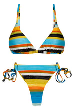Load image into Gallery viewer, Product Front: Rio De Sol Set Set Artsy Tri-Fixo Fio-Tie
