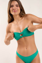 Load image into Gallery viewer, Image 07: Rio De Sol Set Set Valley Lani Waikiki
