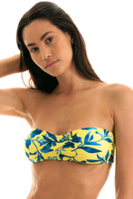 Load image into Gallery viewer, Top Lemon Flower Bandeau
